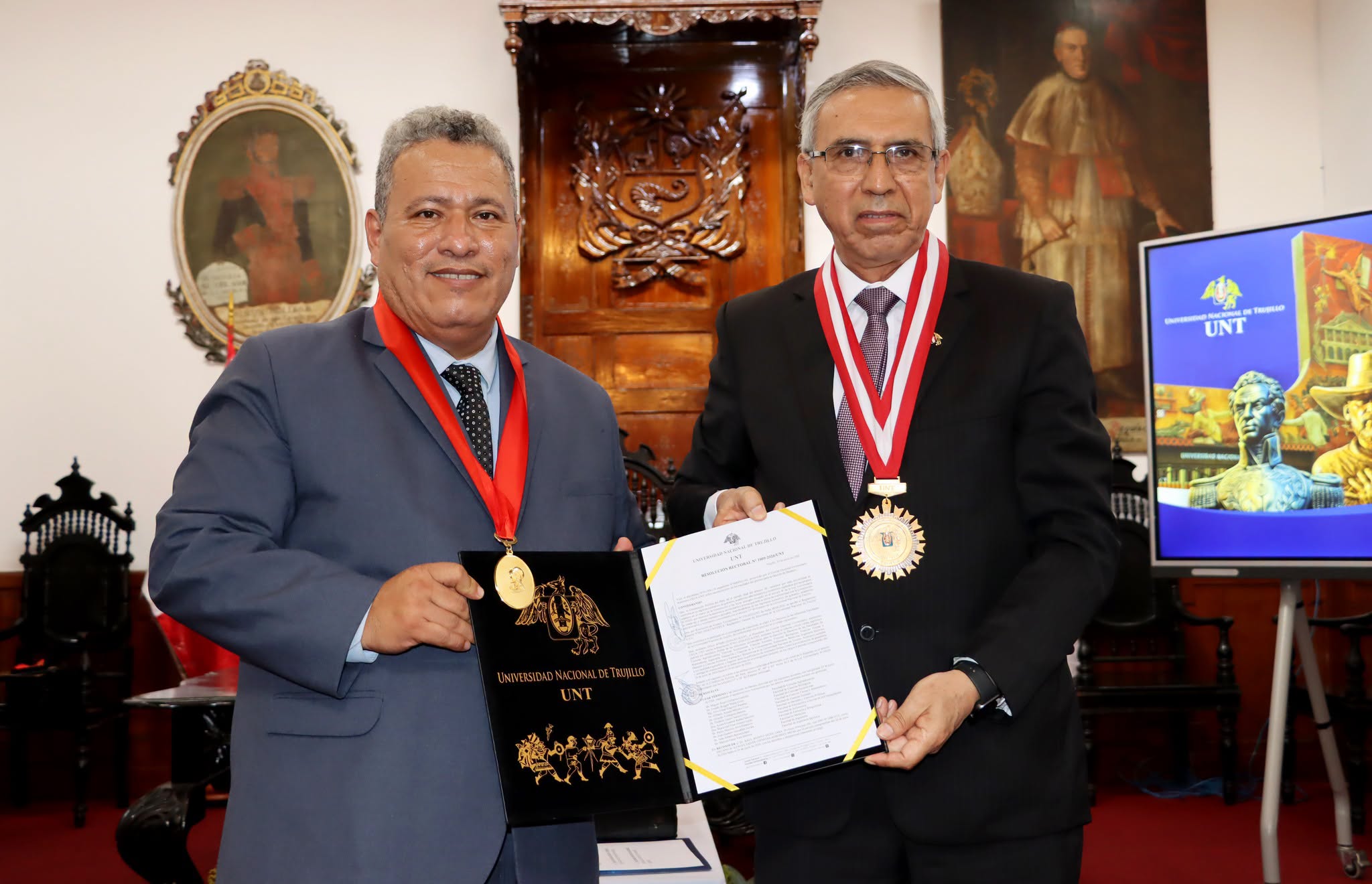 Dr. Segundo Miguel Rodríguez Albán nuevo decano de la Facultad de Derecho y Ciencias Políticas.